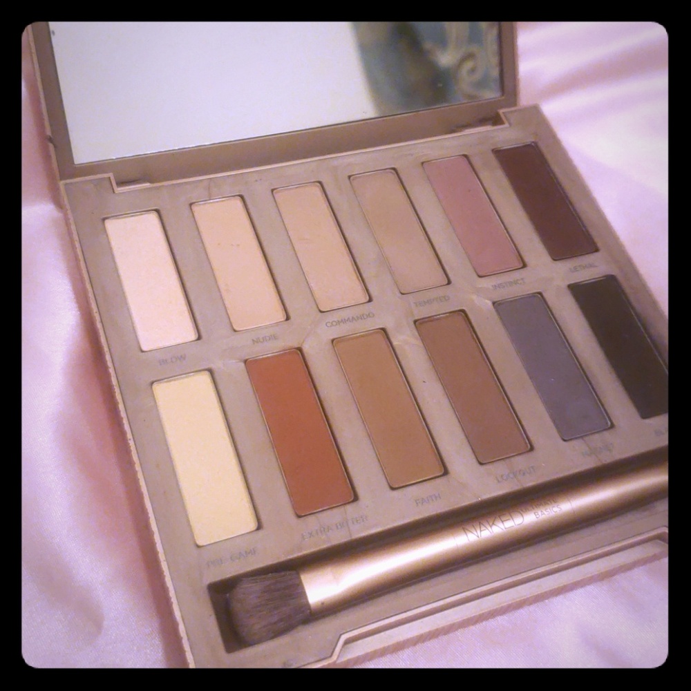 Urban Decay NAKED ULTIMATE BASICS